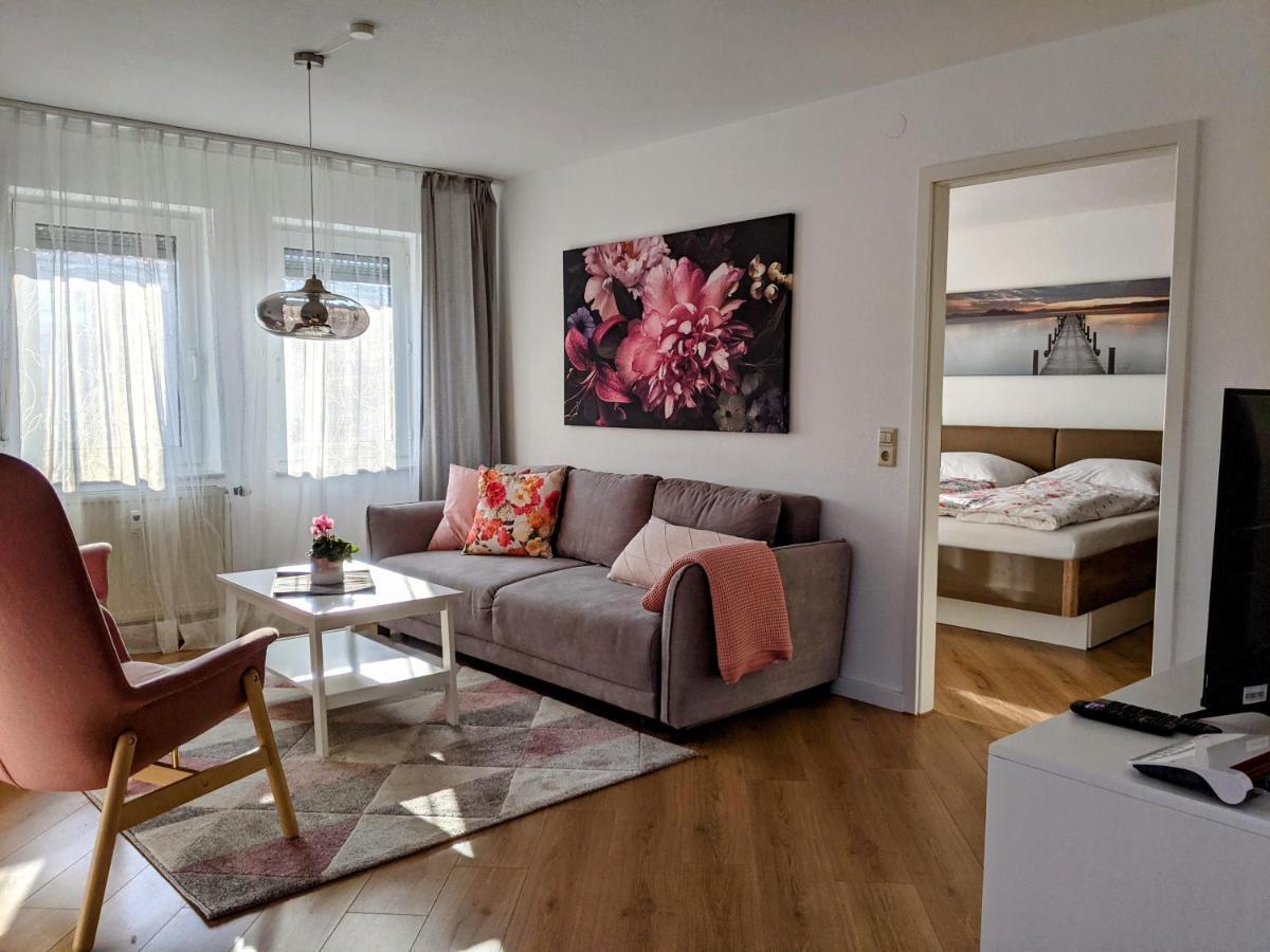 Cozy Apartment With Parking Garage Near Outlet Metzingen  Eksteriør billede