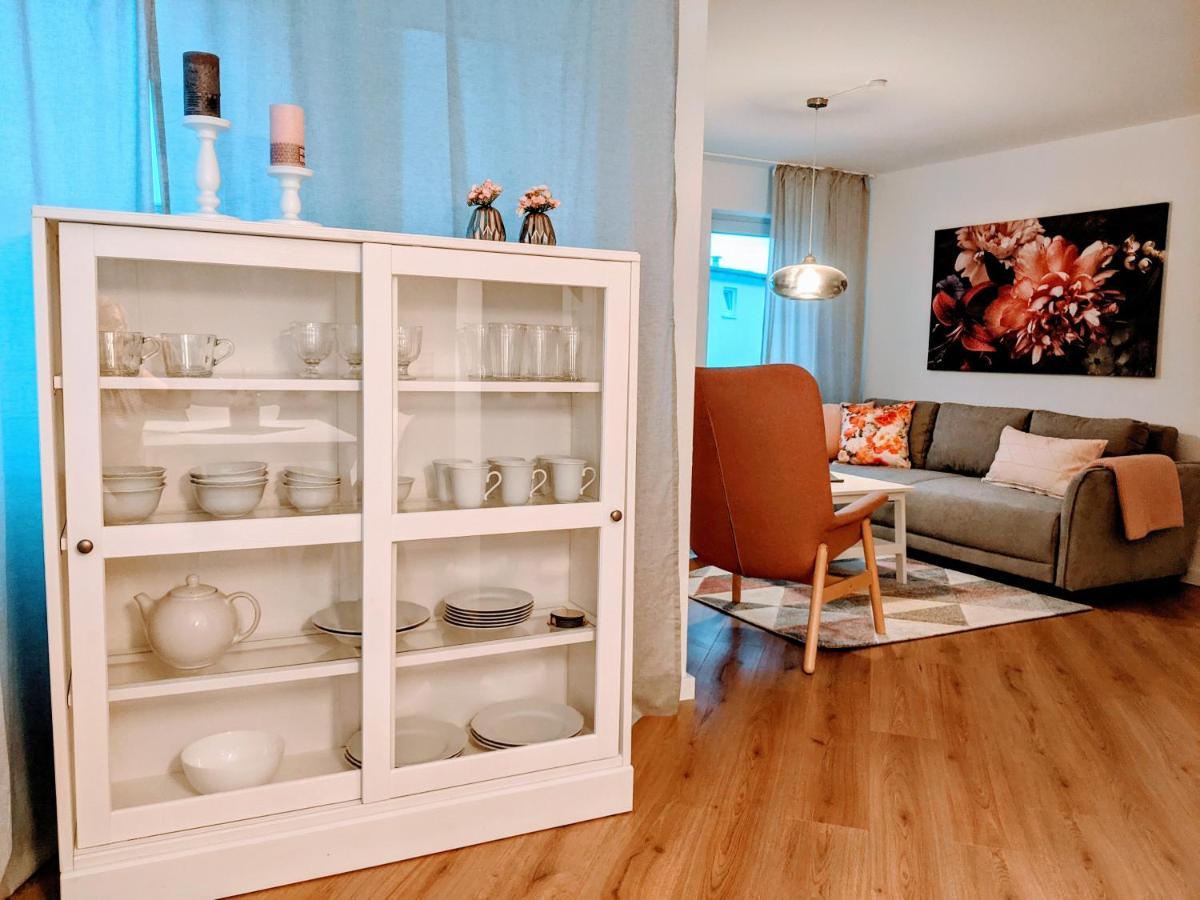 Cozy Apartment With Parking Garage Near Outlet Metzingen  Eksteriør billede