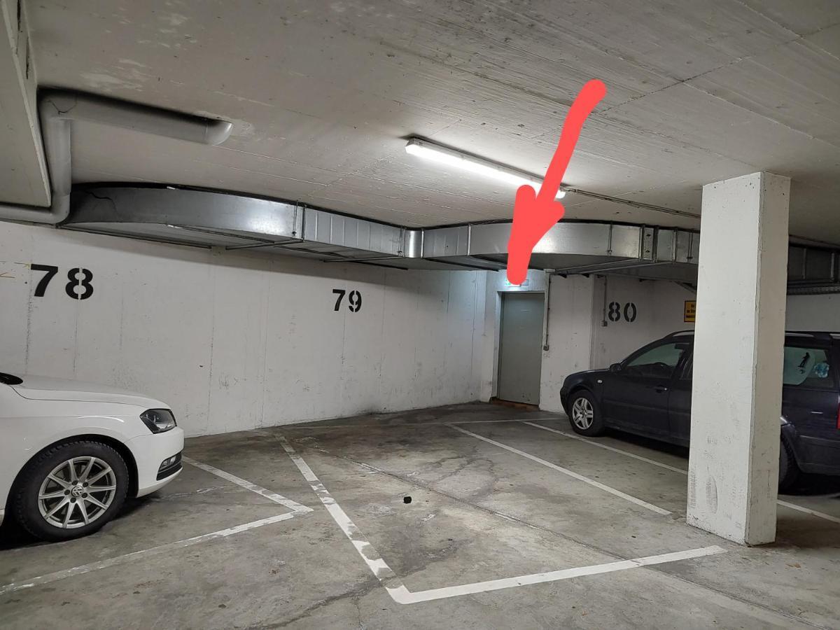 Cozy Apartment With Parking Garage Near Outlet Metzingen  Eksteriør billede