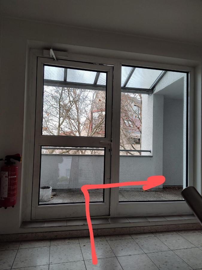 Cozy Apartment With Parking Garage Near Outlet Metzingen  Eksteriør billede