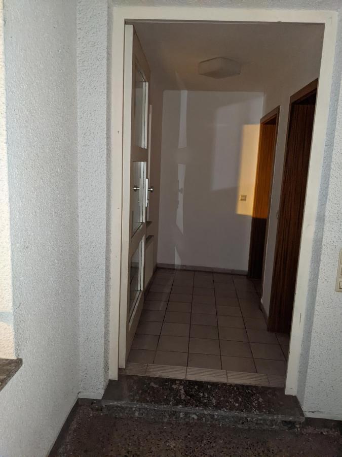 Cozy Apartment With Parking Garage Near Outlet Metzingen  Eksteriør billede